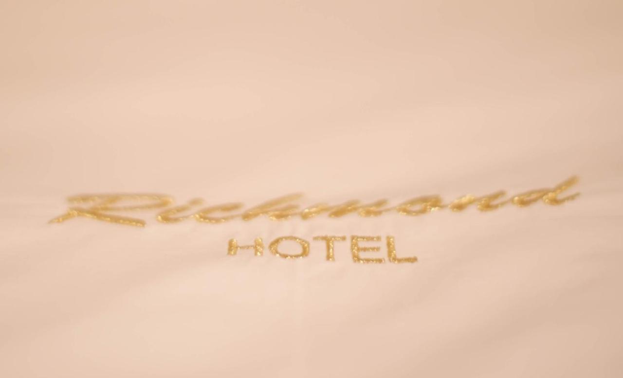 Richmond Hotel Korce Exterior foto